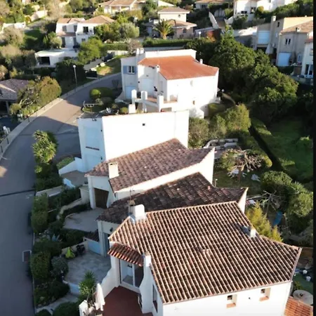 Al Piano Terra Con Vista Mare 2 Da Letto Aria Condizionata Villa